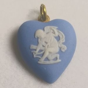 Vntg Wedgwood Blue Jasperware Cherub Angel Heart 💙 Pendant